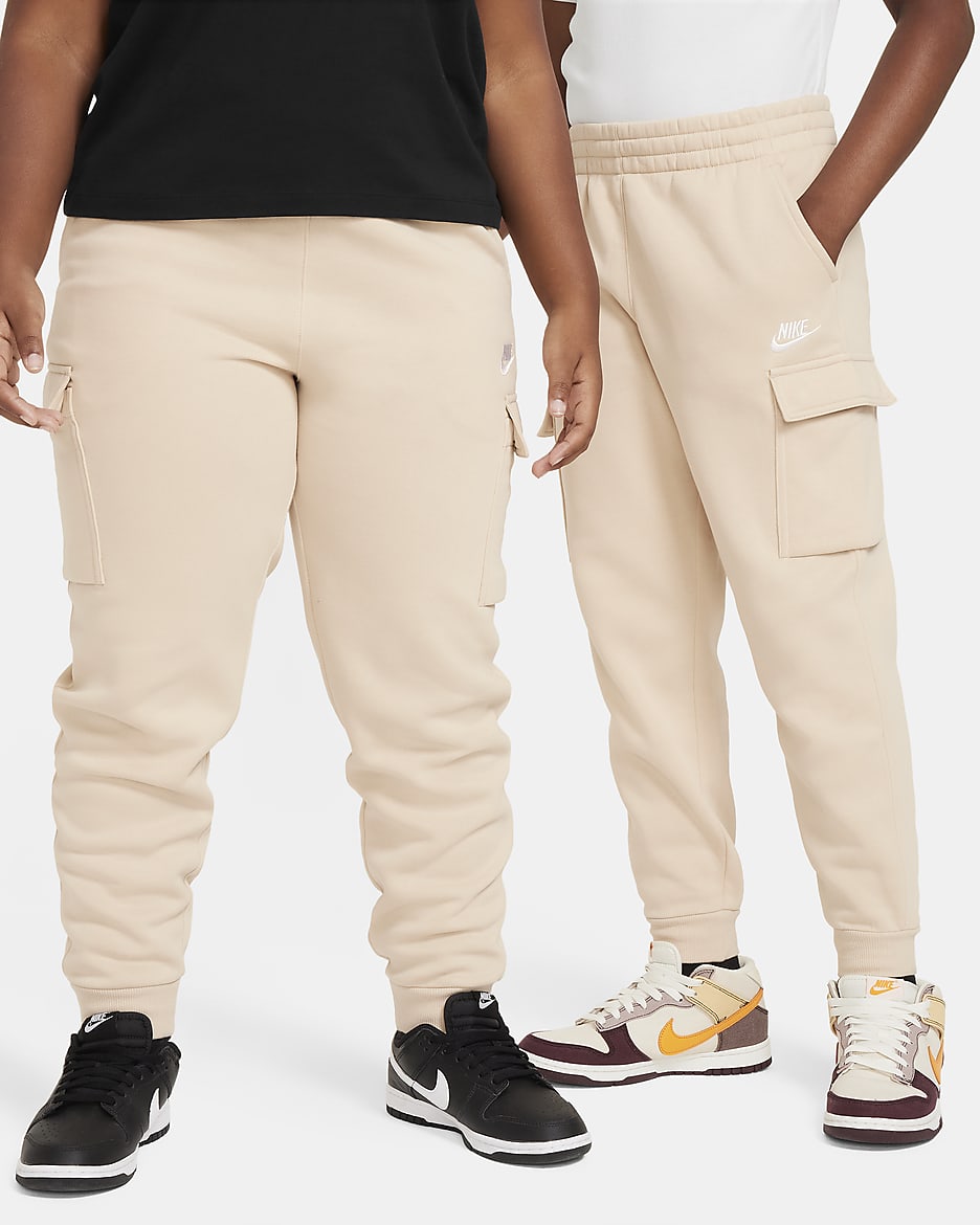 Pants cargo para ninos talla grande talla grande Nike Sportswear Club Fleece. Nike